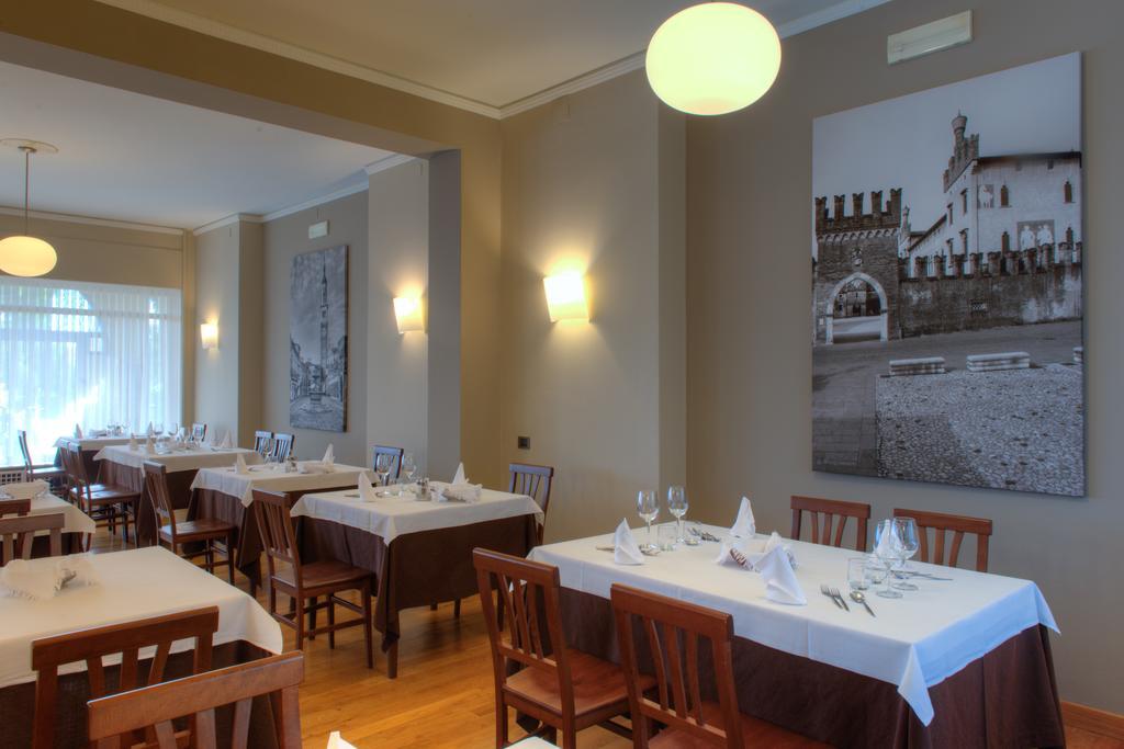 Albergo Ristorante Belvedere Thiene Exterior photo